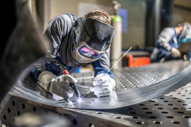  Lincoln Village, OH Welder Pros